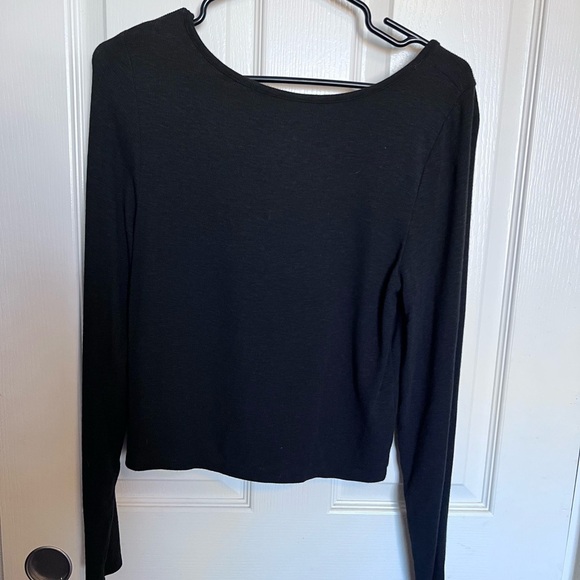 Aerie Black V-Neck Long Sleeve Blouse - Picture 3 of 5
